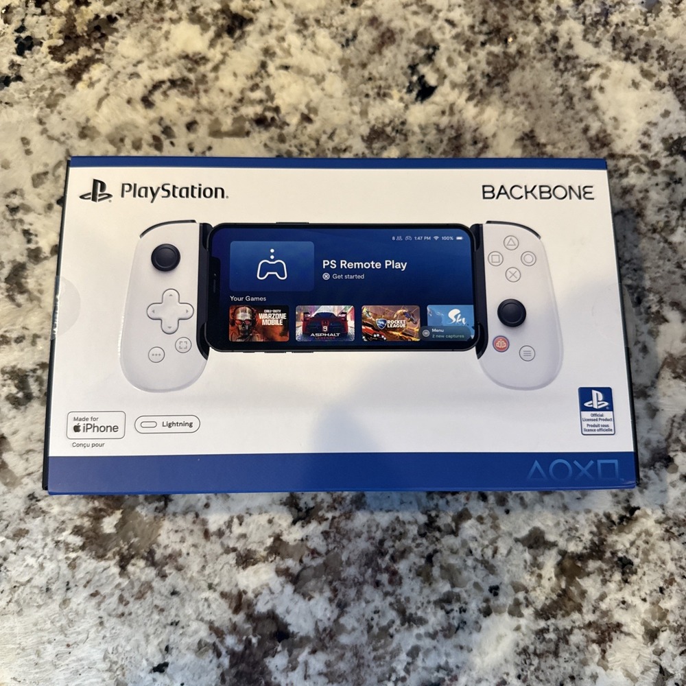 Unopened Backbone PlayStation Edition Mobile Gaming Controller, White‎